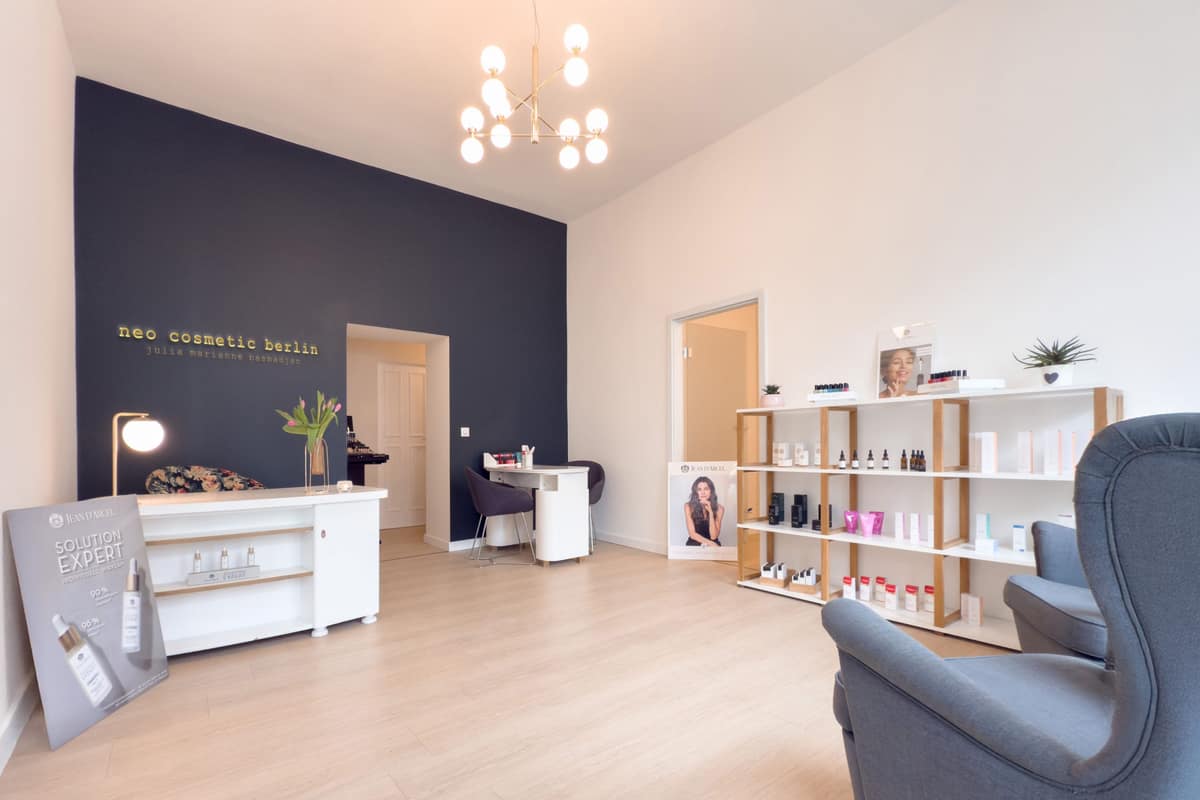 Treatment area at Neo Cosmetic Berlin